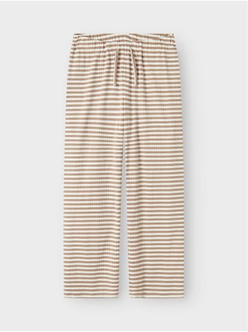 name it Hose in Mocha Meringue