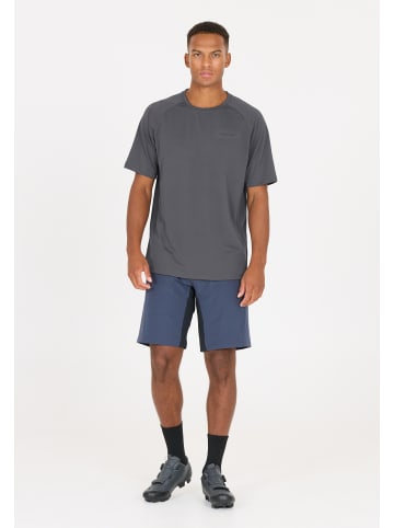 Endurance Radshirt Crusoe in 1028 Turbulence