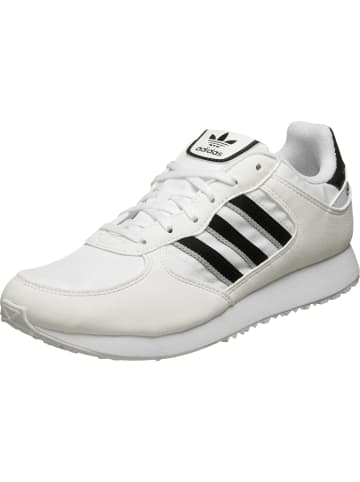 adidas Turnschuhe in white