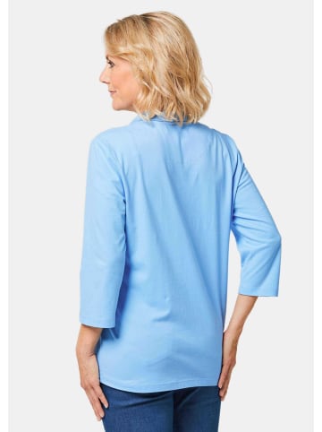 GOLDNER Kurzgröße:  Baumwollshirt mit Glanzakzenten in himmelblau