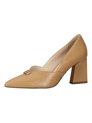 Pumps Toffee