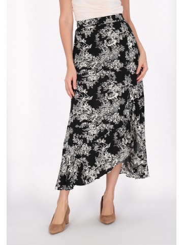 Usha Women Skirt in black white