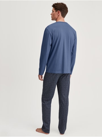 Calida Pyjama in coastal fjord