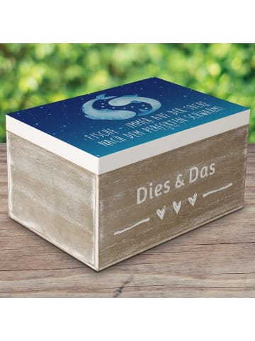 Mr. & Mrs. Panda Aufbewahrungsbox Fische Schwarm mit Spruch in Sternenhimmel Blau