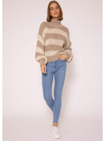 SASSYCLASSY Rollkragenpullover in Beige