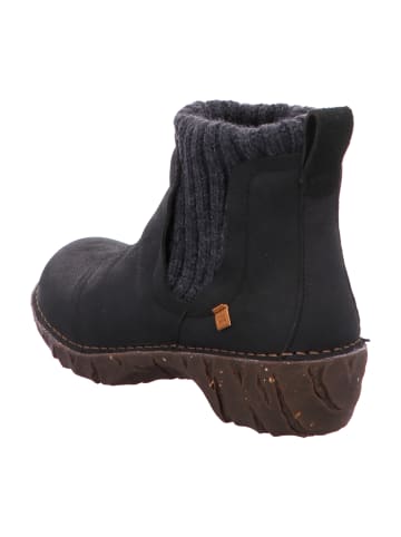 El Naturalista Chelsea Boots in Schwarz