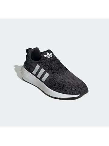 adidas Sneaker Low in Schwarz/Blau