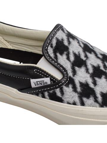 Vans Sneakers in Black