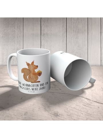 Mr. & Mrs. Panda Kindertasse Eichhörnchen Weihnachten mit Spruch in Weiß