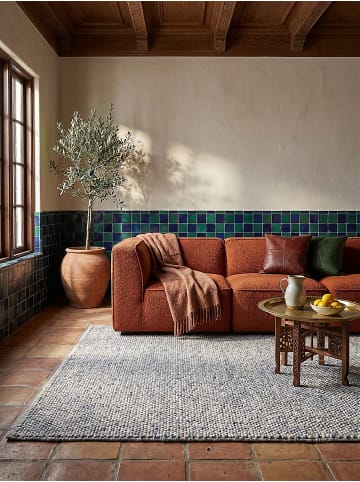 KADIMA DESIGN Teppich aus Wollmischung, mit stilvollem Noppeneffekt in Hellblau
