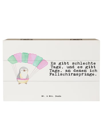 Mr. & Mrs. Panda Schatzkiste Pinguin Fallschirm springen mit Spruch in Weiß
