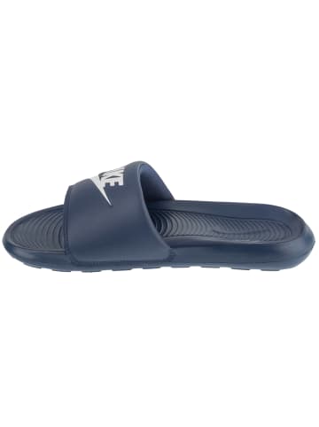 Nike Nike Victori One Shower Slide in Dunkelblau