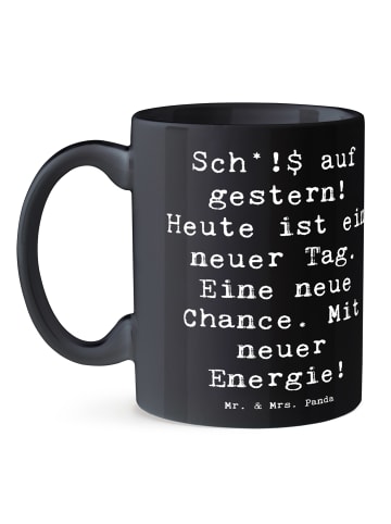 Mr. & Mrs. Panda Keramtiktasse Spruch Selbstzweifel Neuanfang mi... in Schwarz