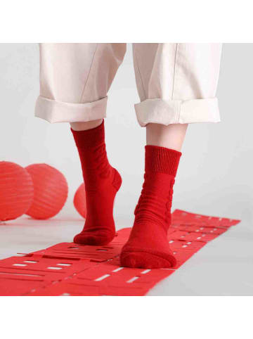 MUNADUNA Reverse Frottee Rote Socken mit Buchstaben