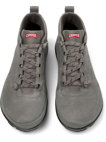 Camper Stiefeletten " Peu Pista GM " in Mittelgrau