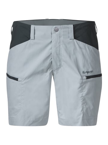Bergans Short UTNE W SHORTS in Tannengrün