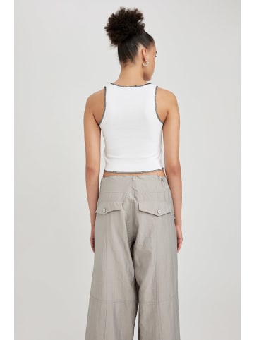 DeFacto Crop-Top FITTED in Off Weiss