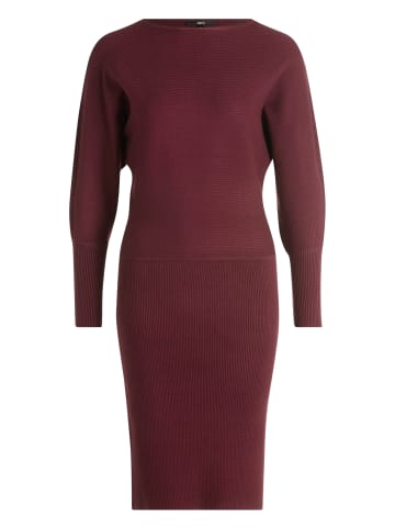 Zero Strickkleid mit U-Boot Ausschnitt in Mystic Berry