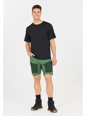 Whistler Outdoorshorts Kodiak in 3175 Trekking Green