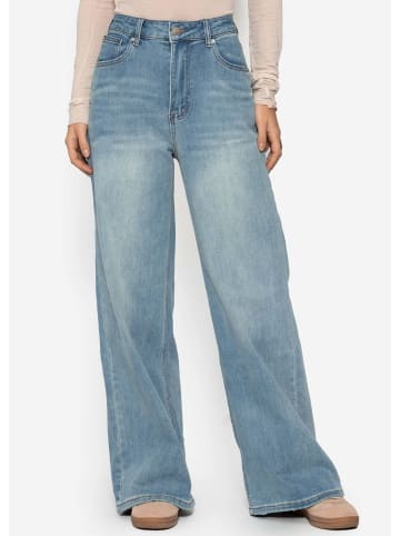 SASSYCLASSY Jeans mit weitem Bein in Blau