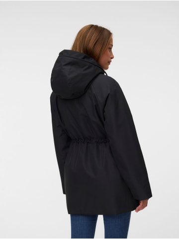 Vero Moda Mantel in Black