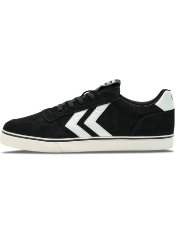Hummel Sportschuh in Schwarz