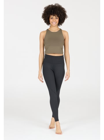 Athlecia Top Rihal in 1292 Greige