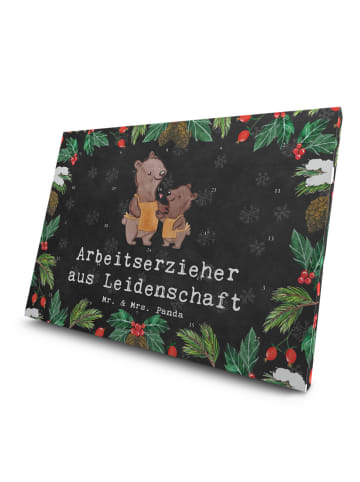 Mr. & Mrs. Panda Tee Adventskalender Arbeitserzieher Leidenschaf... in Kreidetafel