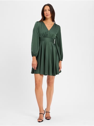 Marie Lund Kleid in smaragd - 0001