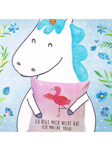 Mr. & Mrs. Panda Dekokissen Flamingo Yoga mit Spruch in Aquarell Pink