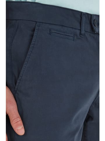 CASUAL FRIDAY Chinoshorts CFToros in Blau