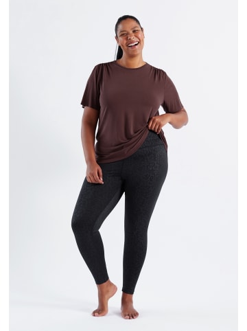 Endurance Q T-Shirt Zamilla in 4261 Huckleberry