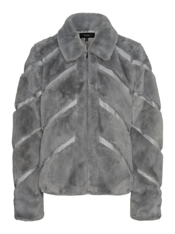 Vero Moda Kunstpelzjacke in Griffin