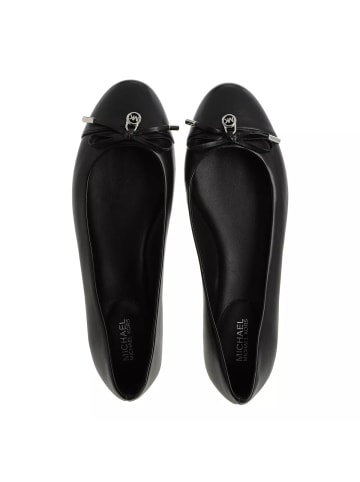 Michael Kors Melody Toe Cap Black in black