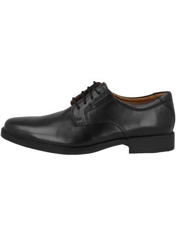 Clarks Businessschuhe Tilden Plain in schwarz