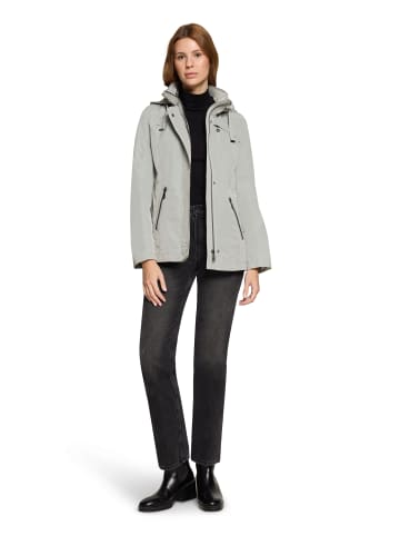 Gil Bret Sommerjacke mit abnehmbarer Kapuze in Tea