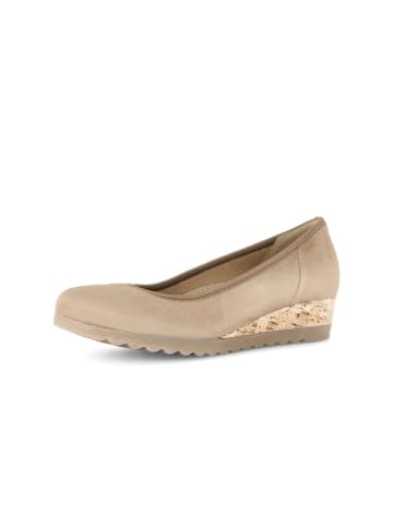 Gabor Keilpumps in beige