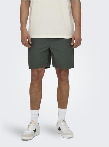 Only&Sons Short in Balsam Green