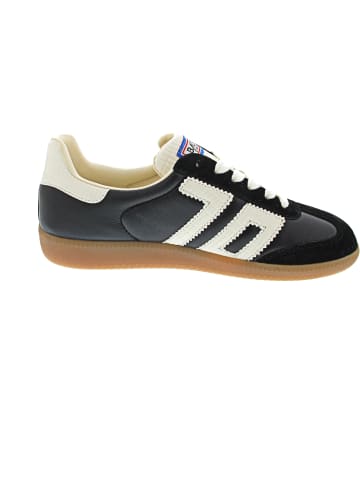 Back 70 Cloud NC24 Sneaker low Schwarz