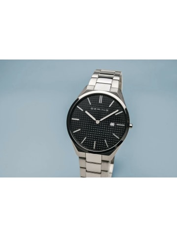 Bering Analoguhr für Herren in silber