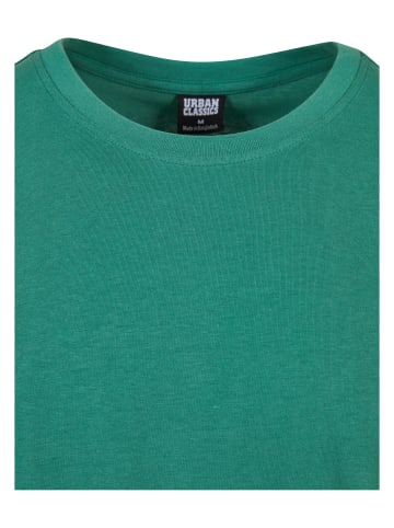 Urban Classics Urban Classics in leaf