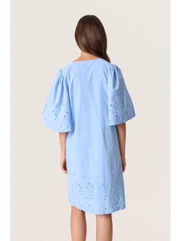 Soaked in Luxury Kleid SLManja Gerade Passform in Vista Blue