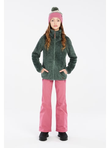 Protest " RIRI JR in Evergreen