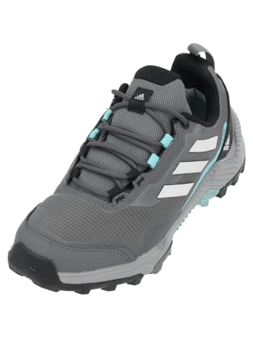 adidas Trekkingschuhe in Grau