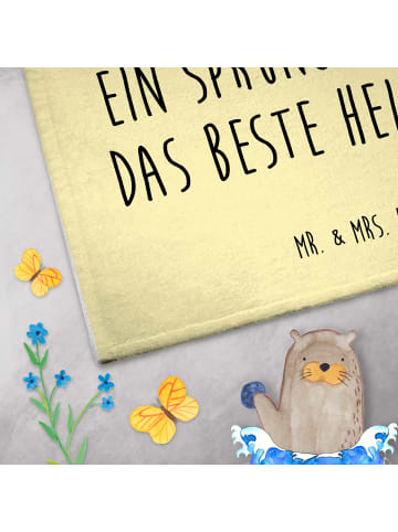 Mr. & Mrs. Panda Gästehandtuch Sommermeerheilkraft mit Spruch in Gelb Pastell
