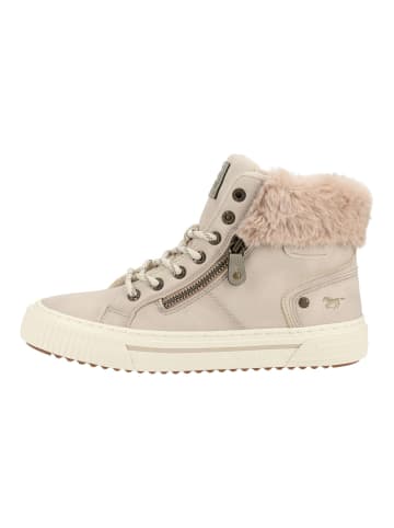 Mustang Sneaker in Cream