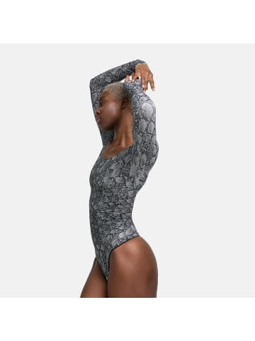 CFAB Figurformender Body mit Slip in Schlange