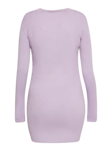 NAEMI Kleid in Lavendel