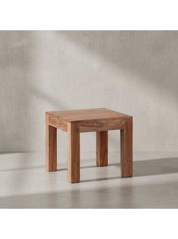 KADIMA DESIGN Beistelltisch MUMBAI Massiv-Holz 35 x 35 cm Wohnzimmer-Tisch in Akazie