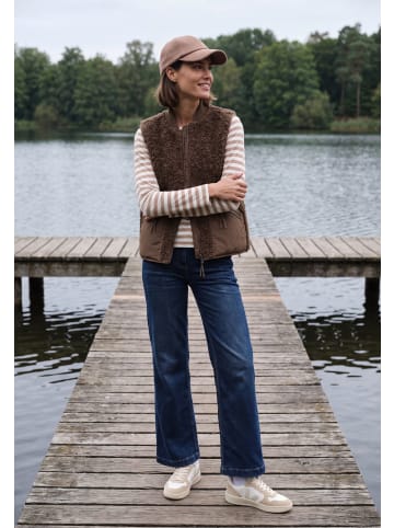 Cecil Teddy-Weste mit Softshelldetails in Mocha Brown